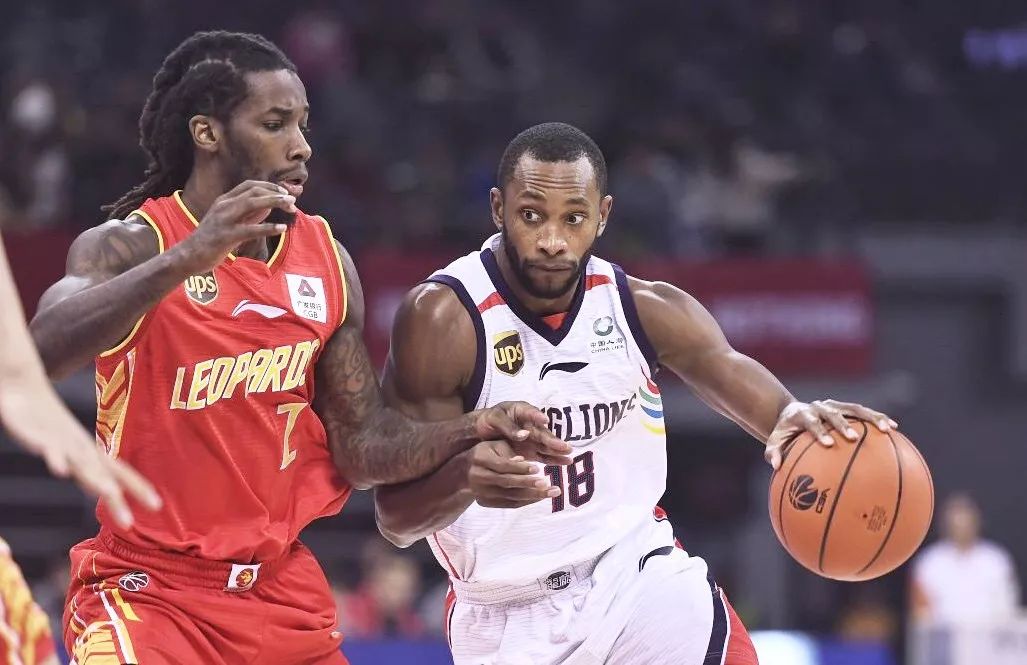 金年会-关于广州队围绕NBA常规赛再遭质疑萨拉赫在DWG比赛中状态火爆，媒体一致点评：今晨纽卡斯尔防线松动的信息-金年会